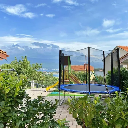 Casa de hóspedes Branka 4*